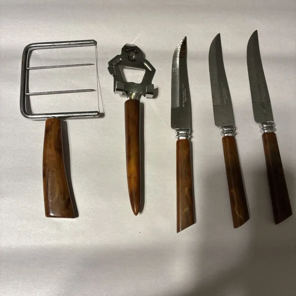 5-Piece Metal Flatware Set w/ Serving Pieces, Brown Handles, 3 Knives
